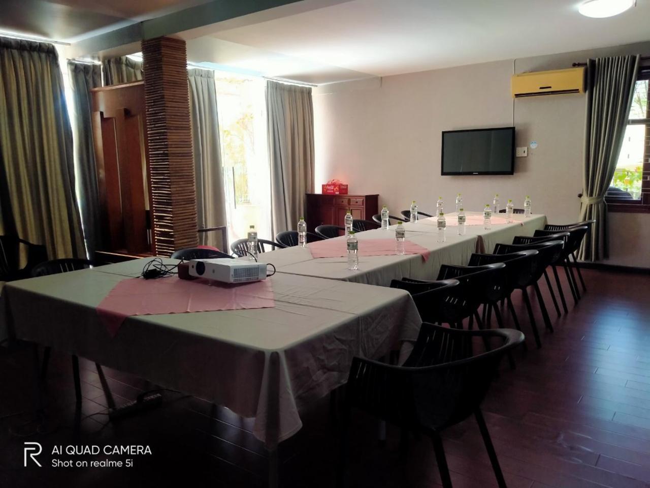 Ananas Beach Hotel Вунгтау Екстер'єр фото